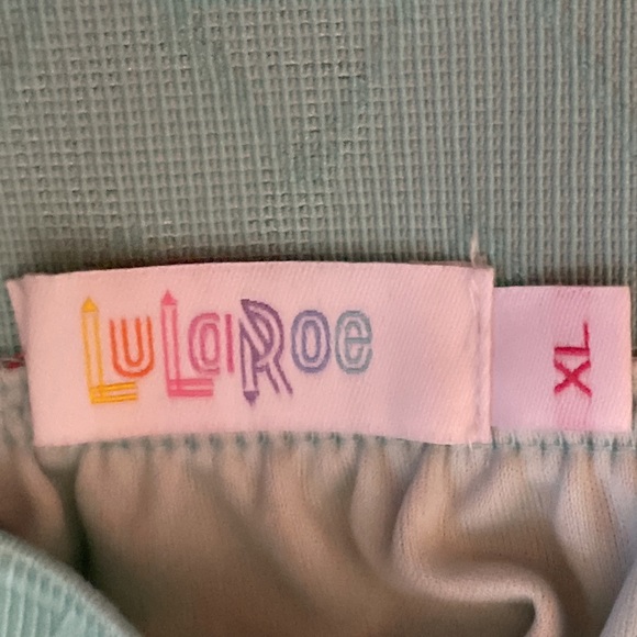 New LuLaRoe Lola XL Skirt with elastic waist band - Picture 5 of 11